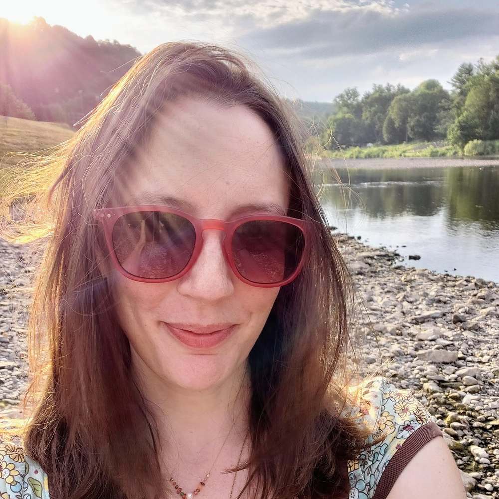 Meet your Posher, Amelia